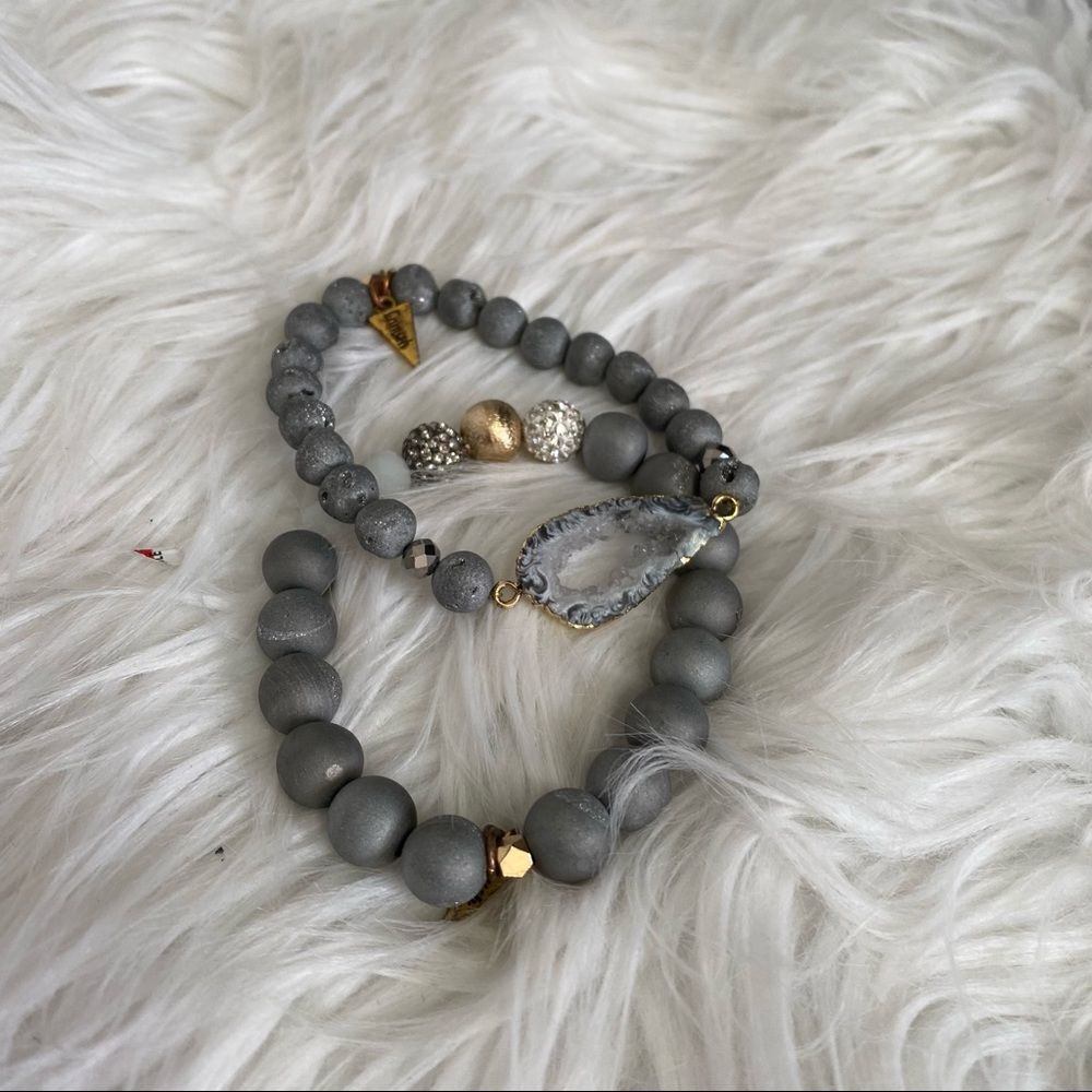 Erimish Pebbels gray set of 2 brackets